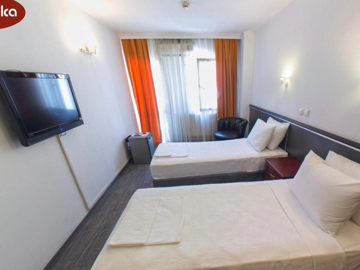 Hotel Balca İzmir Buitenkant foto