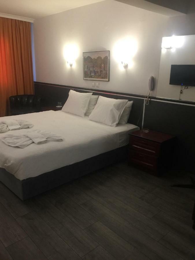 Hotel Balca İzmir Buitenkant foto